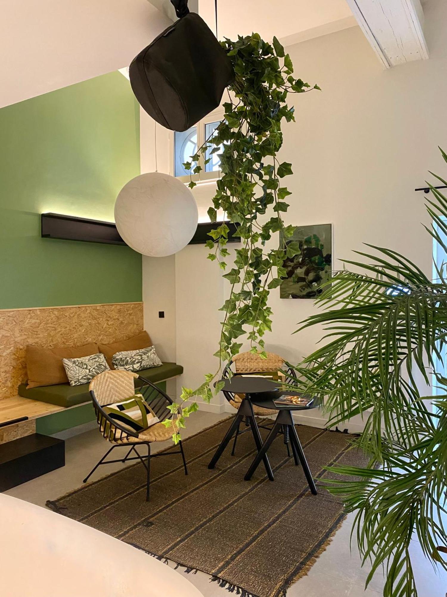 Mihotel Comte Lyon Eksteriør billede